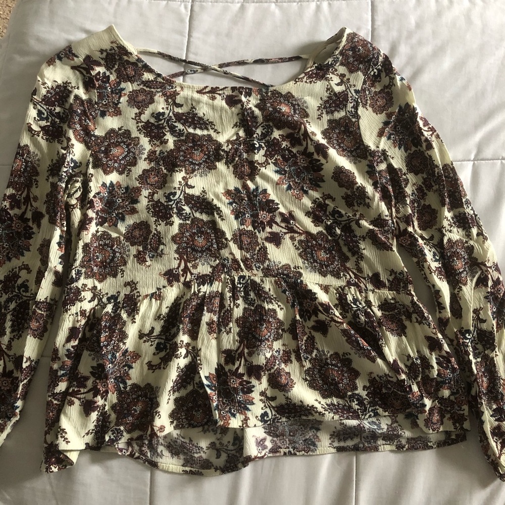 Floral flowy top